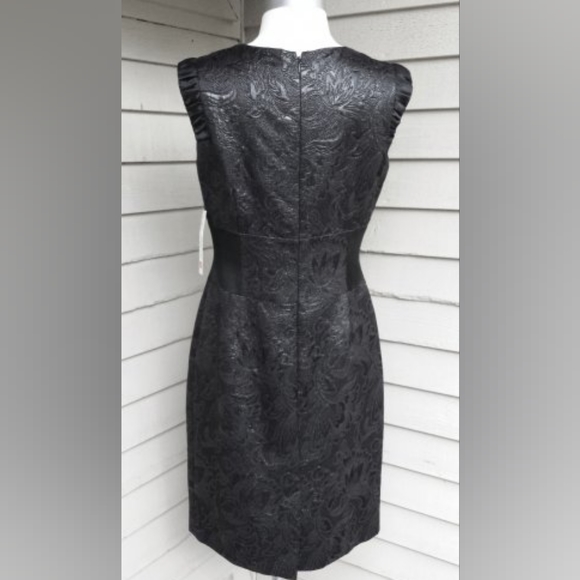 Antonio Melani Floral Print Faux Leather Dress Size 6 - Picture 2 of 4